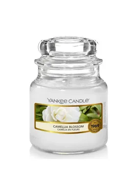 Aromatic candle Classic small Camellia Blossom 104 g