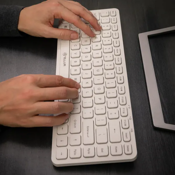 Tellur Mini Wireless Keyboard White