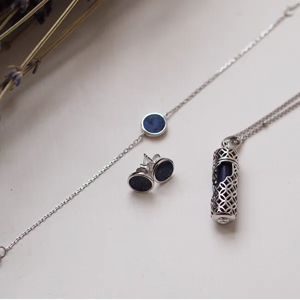 Silver earrings with blue lazurite ERE-LP-ST