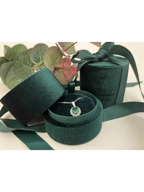 Emerald Ribbon Chain Gift Box LTR-3/S/A19