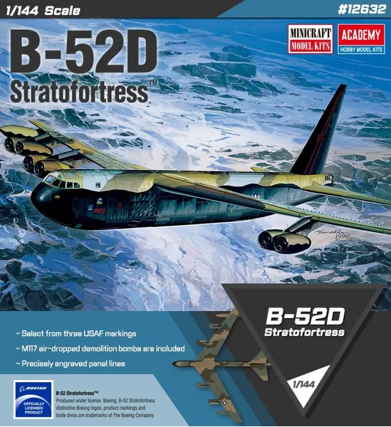 Plastic model B-52D Stratofortress 1/144