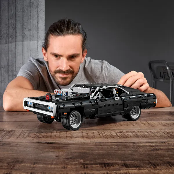 42111 Technic The Fast and the Furious Dom''s Dodge Charger Construction Toy