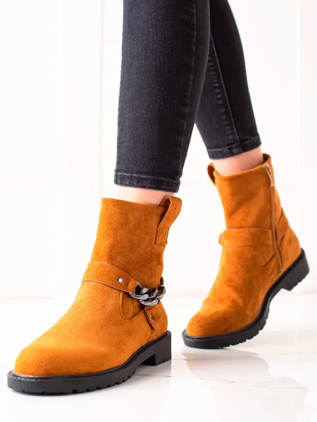 Classic women's Shelovet camel suede worker boots