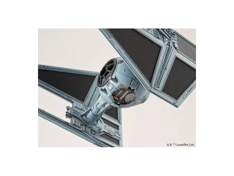 Plastic model Star Wars Bandai Tie Interceptor 1/72