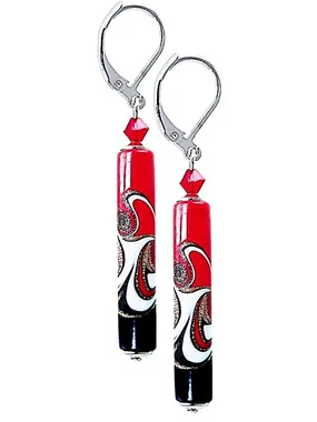 Passionate Red Black earrings with the unique Lampglas EPR12 pearl