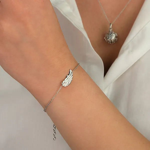 Timeless silver bracelet with angel wing ERB-FLYWING-59