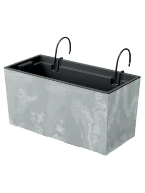 A pot with urbi case hooks concrete effect duc400ew concrete