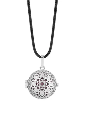 Decent necklace with maternity bell Flower