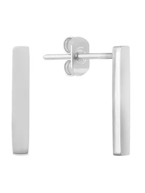 Stylish minimalist earrings