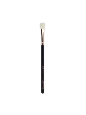Professional eyeshadow brush 214