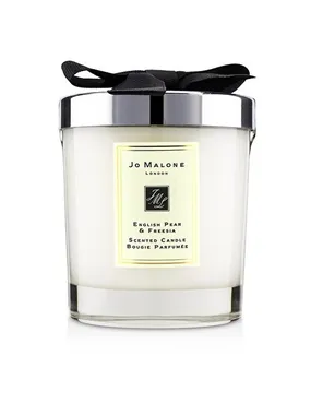 English Pear & Freesia - candle 200g