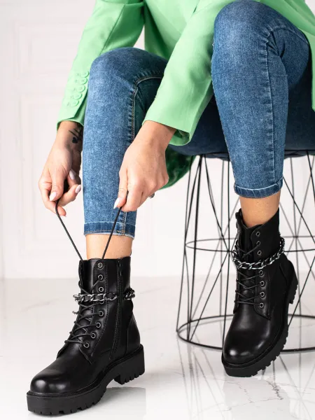 Black women's worker boots with a Shelovet chain made of ecological leather