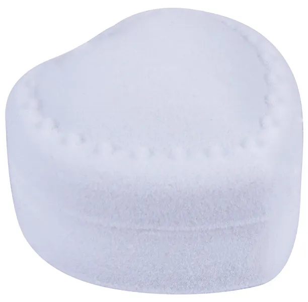 White gift box for heart earrings F-75 / NA / A1