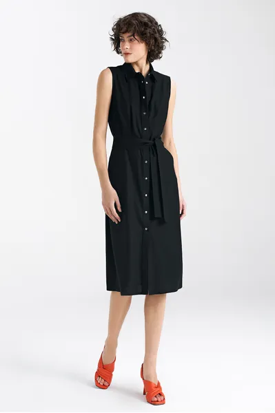 Sleeveless dress, fastened with snaps - black - S236