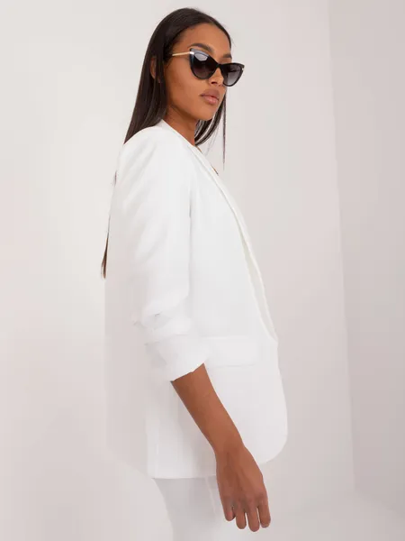 Women's white blazer/jacket