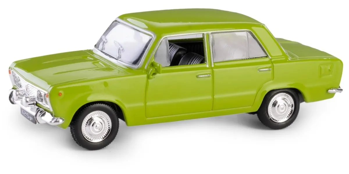Pojazd PRL FIAT 125P - Zielony