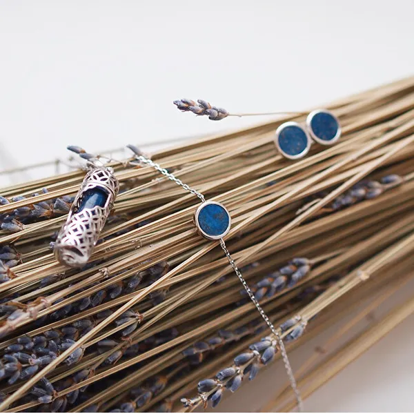 Silver earrings with blue lazurite ERE-LP-ST