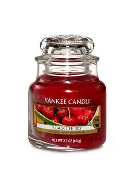 Classic small candle Black Cherry 104 g