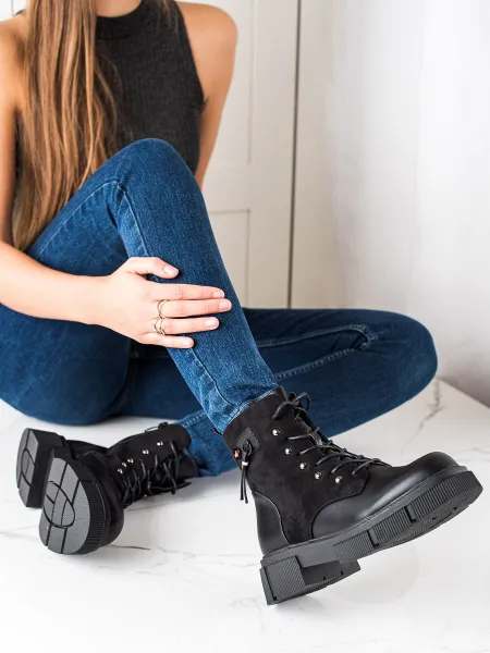 Lace-up boots on the Potocki platform