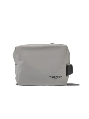 Cosmetic bag