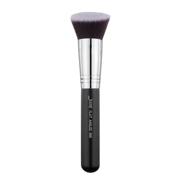 Flat Angled foundation brush 089