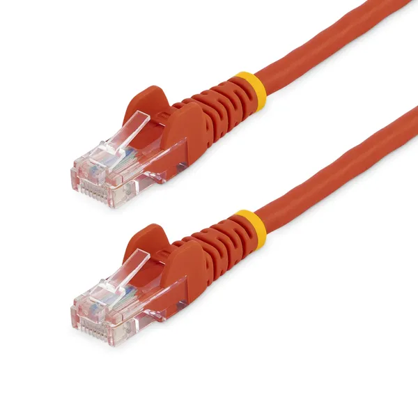 StarTech.com Cat5e plākstera kabelis ar nesavienojamiem RJ45 savienotājiem — 2 m, sarkans