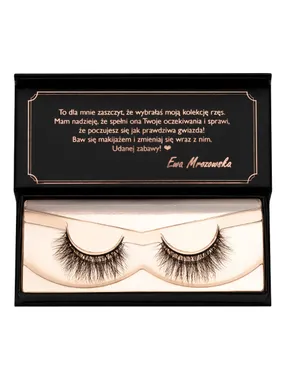 False eylashes artificial eyelashes on the Ice Princess 1 pair bar