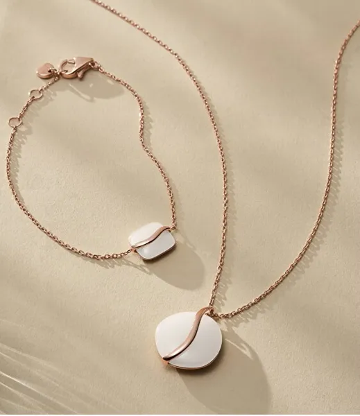 Charming bronze necklace with white Sofie Sea Glass SKJ1813791