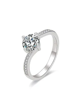Sparkling silver ring with clear zircons R000059