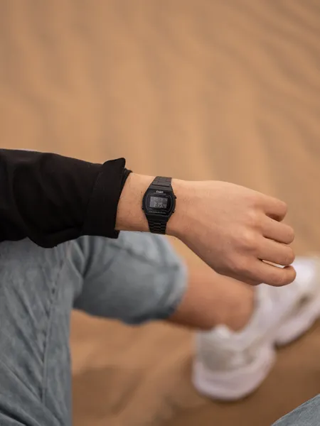 CASIO B640WB-1BEF Collection 35mm 5 ATM