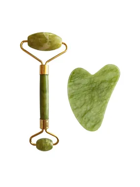 Massage roller and plate Guasha green xiuyan jadeite (Light Green Xiuyan Jade Roller & Gua Sha Set)