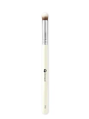 Cosmetic brush for application D62