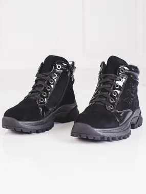 Black girls' boots with a thick sole