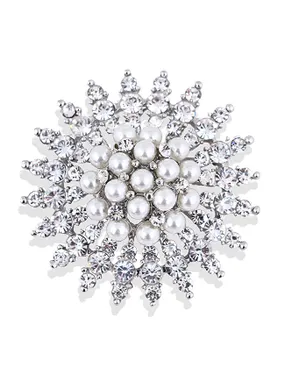 Sparkling Brooch with Crystals and Faux Pearls Silver