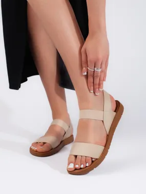 Women's flat beige sandals