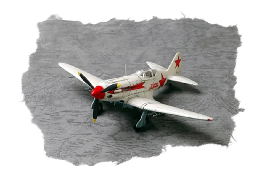 Plastic model MiG-3