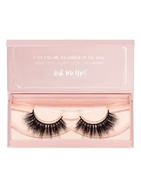 False eyeshes artificial eyelashes on the Welcome bar to St. Tropez 1 pair