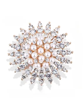 Glittering Brooch with Crystals and Faux Pearls Gold