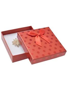Red gift box with polka dots and bow KC-5 / A7