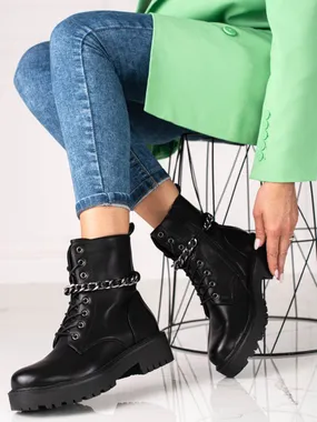 Black women's worker boots with a Shelovet chain made of ecological leather