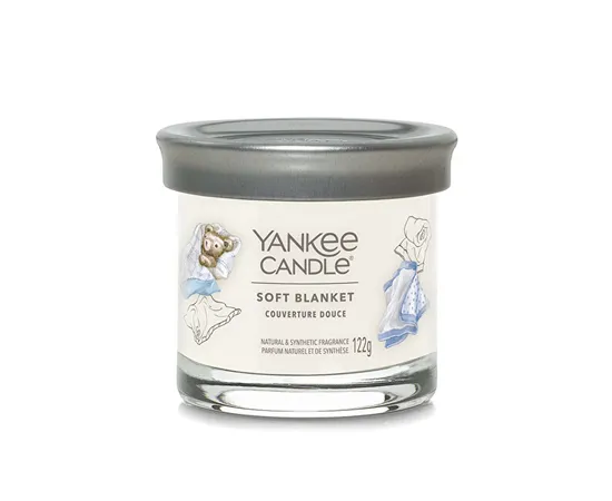 Aromatic candle Signature tumbler small Soft Blanket 122 g
