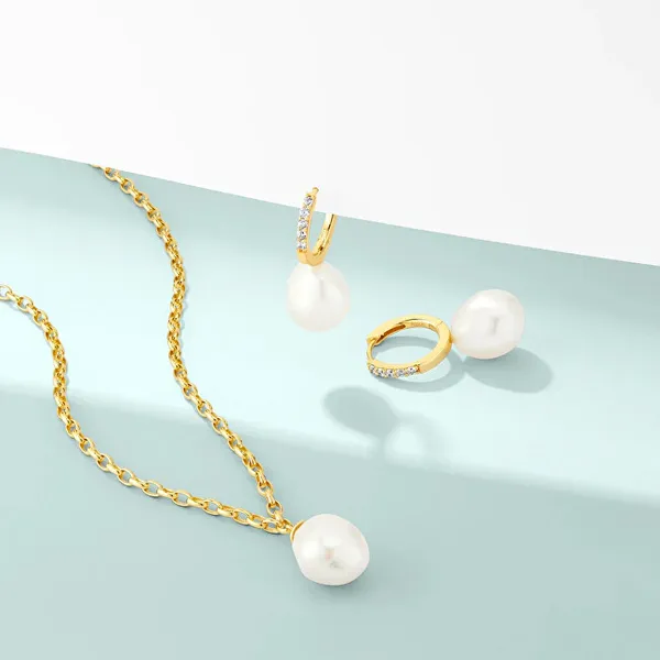 Gold-plated hoop earrings with genuine Padua pearls SJ-E2443-PCZ