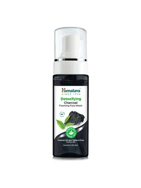 Detoxifying facial cleansing foam with activated charcoal 150ml
