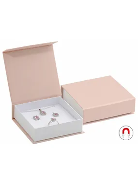 Powder pink gift box for jewelry set VG-5 / A5 / A1