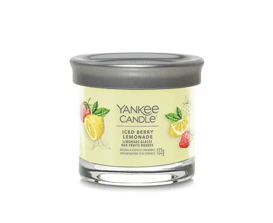 Aromatic candle Signature tumbler small Iced Berry Lemonade 122 g