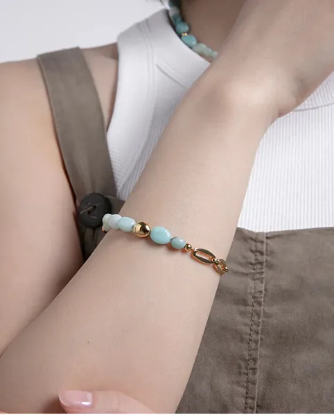 Unique gold-plated bracelet with amazonite Chic 14163P01016